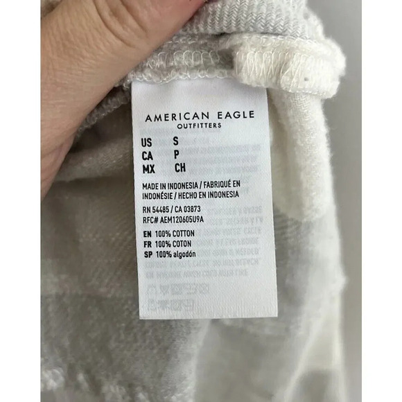 American Eagle Outfitters Half Button Down Long Sleeve Plaid Shirt Size Small - Picture 5 of 7